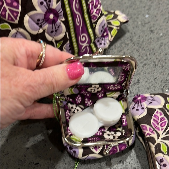 Vibrant Floral Cosmetic Pouch - Picture 11 of 12